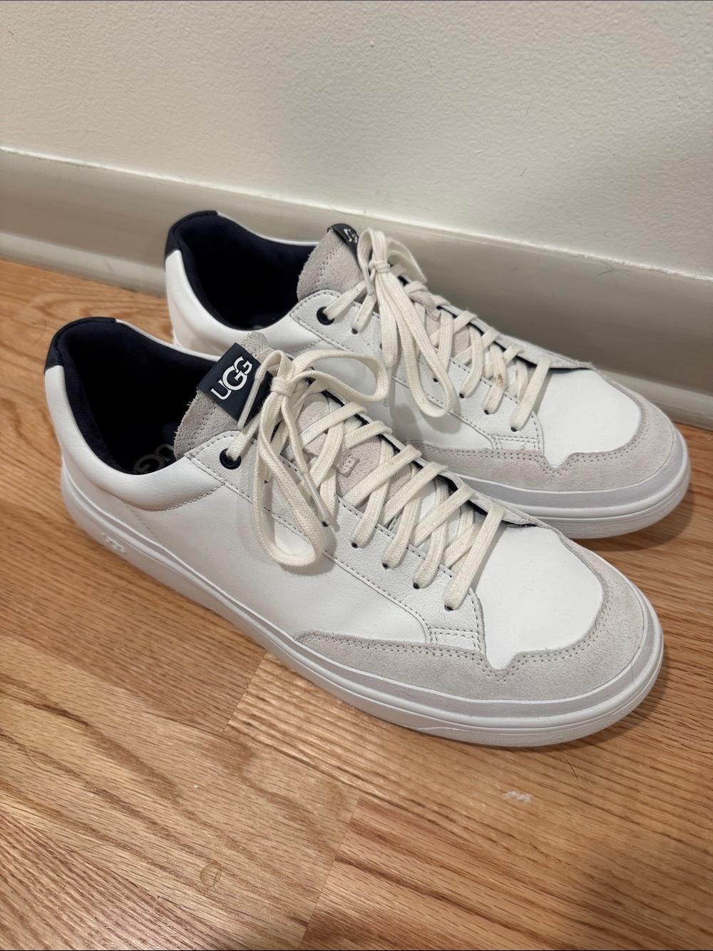 UGG Men's White and Light Gray Low-Top Sneakers
